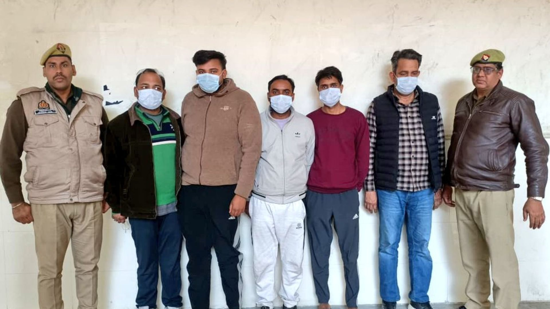 counterfeit drugs gang