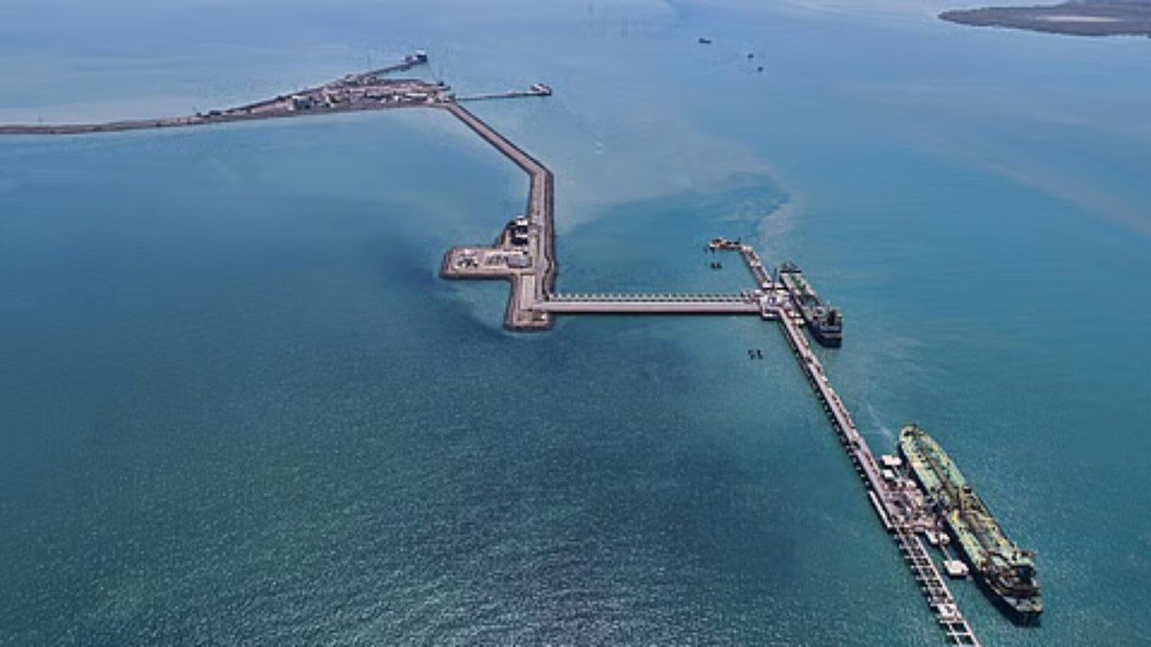 Vadinar Port