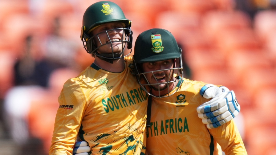 Quinton de Kock Ryan Rickelton