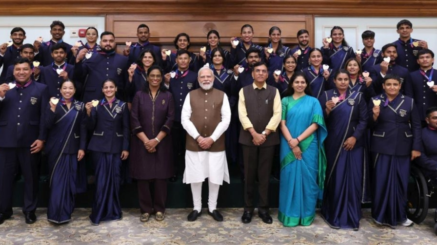 PM Modi commonwealth games medalists