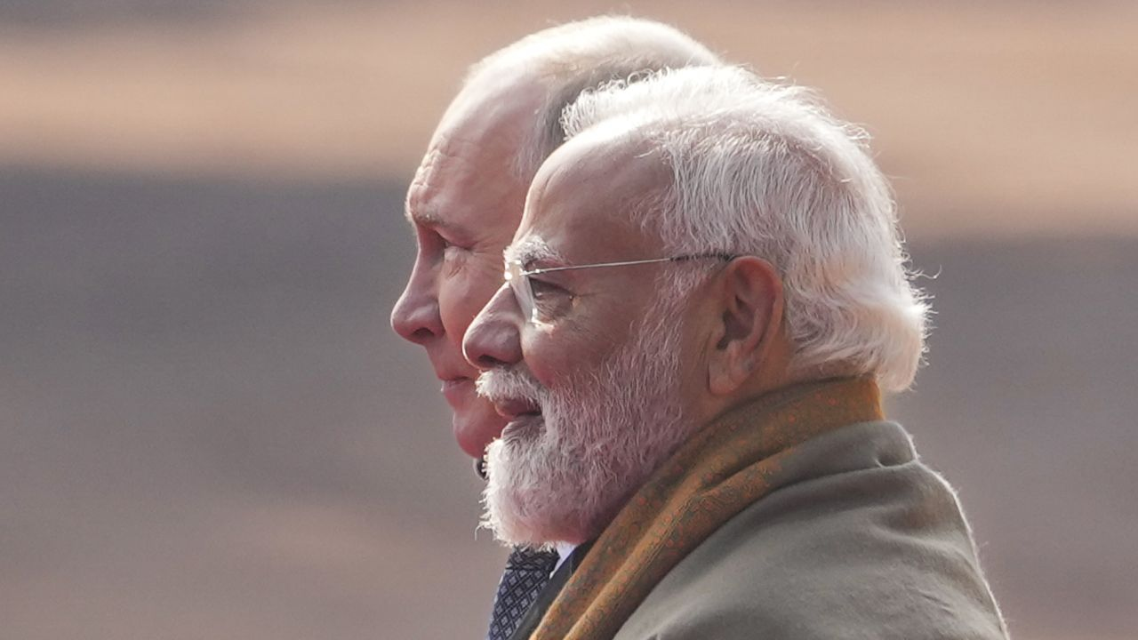 Vladimir Putin and Narendra Modi