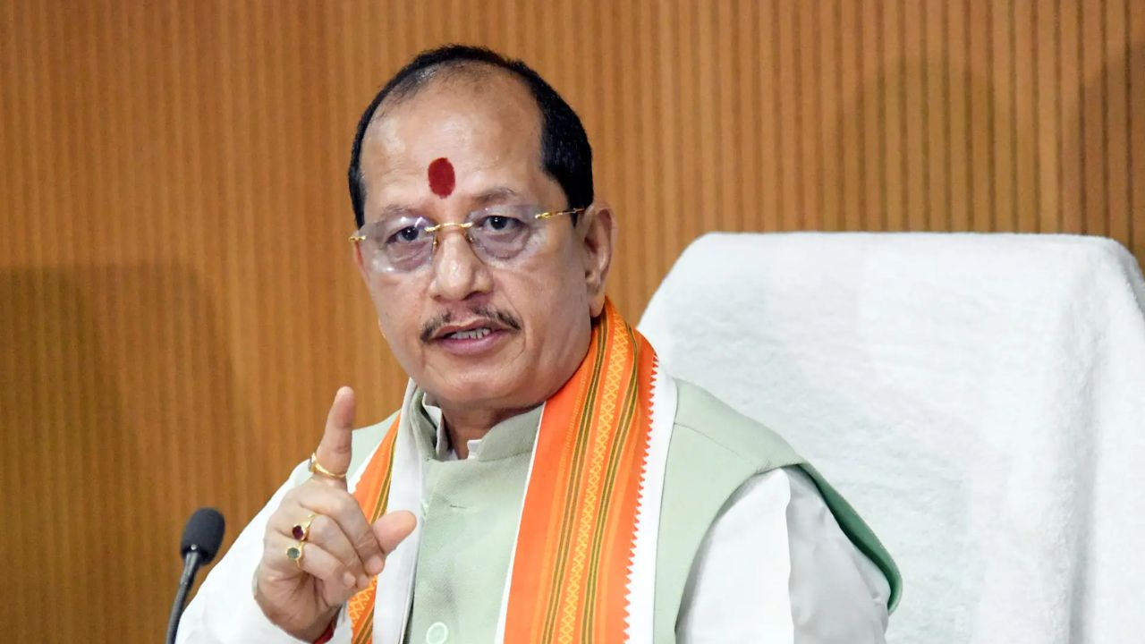 bihar govt minister Vijay Sinha