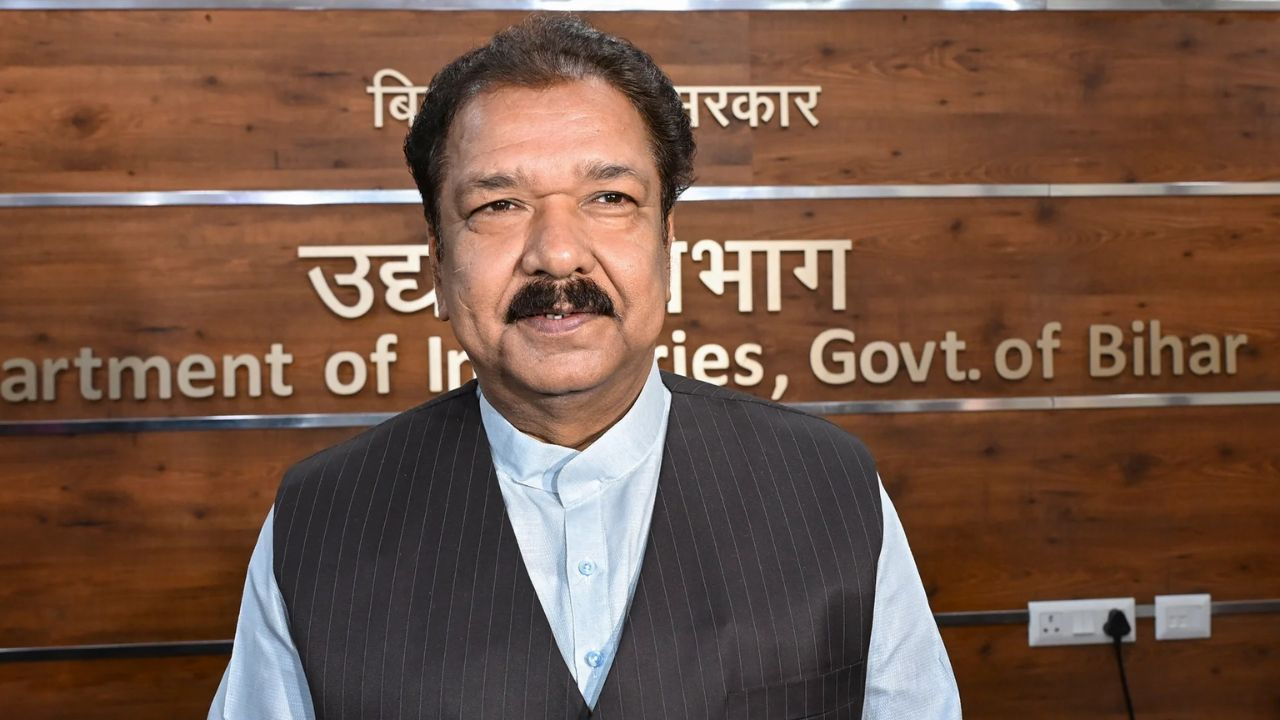 Claim to expedite the land acquisition process in the state