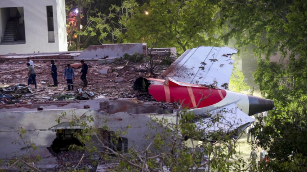 Ahmedabad crash । Photo Credit:PTI