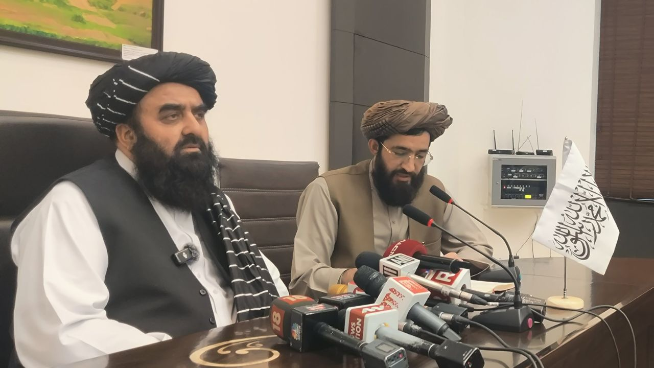  Amir Khan Muttaqi 