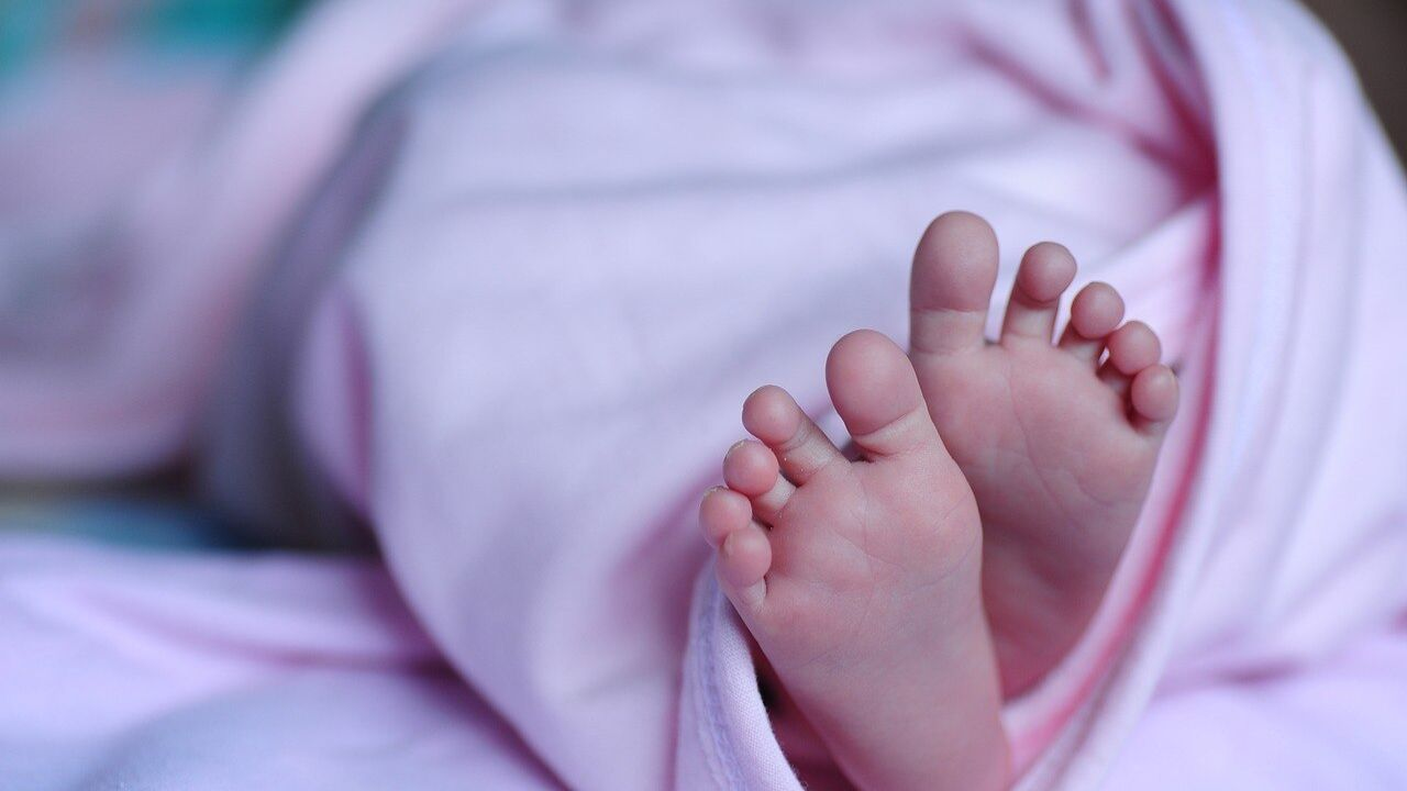 Infant-tossing ritual
