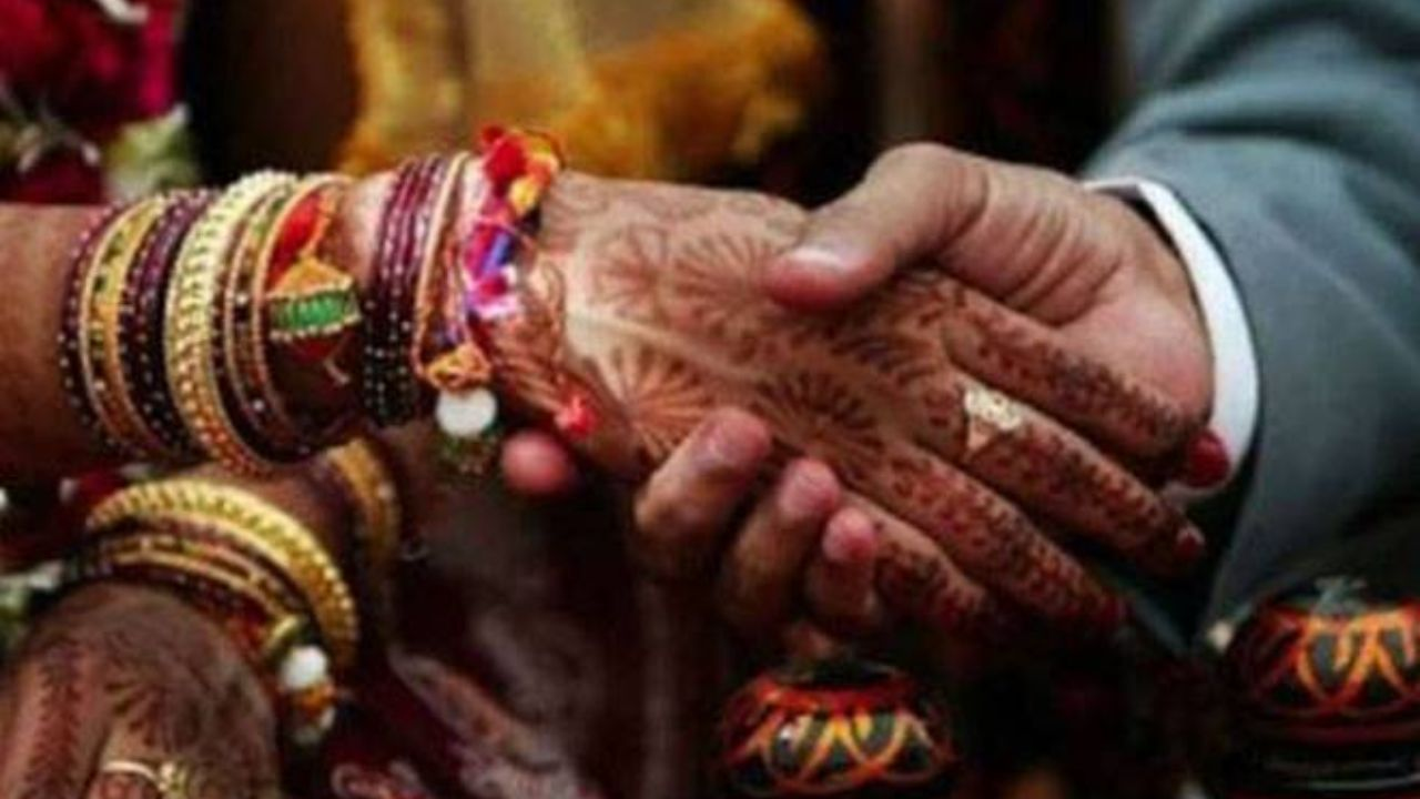 Budaun groom