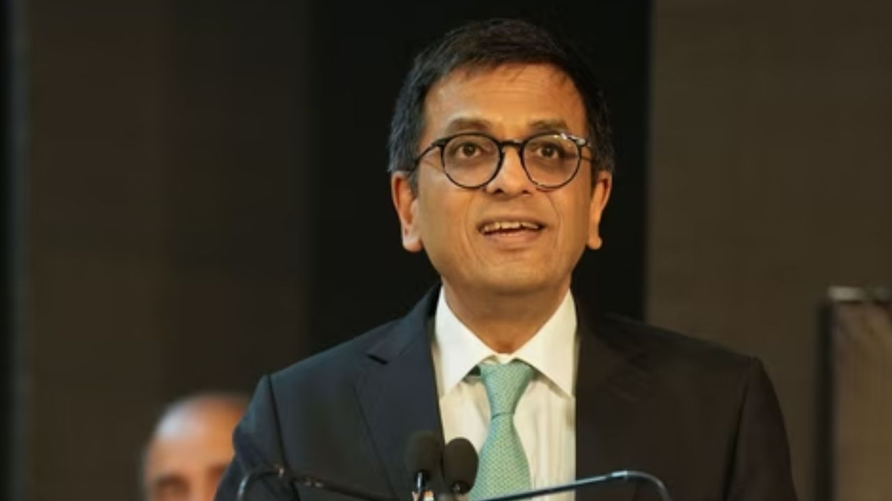 Former CJI Chandrachud.