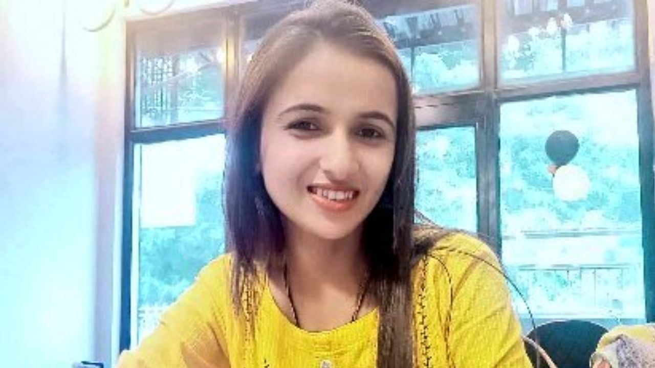 Himani Narwal। Photo Credit: X/@NaikKadambari