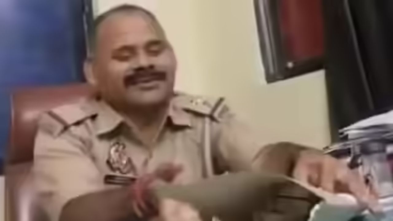 Accused Police officer 