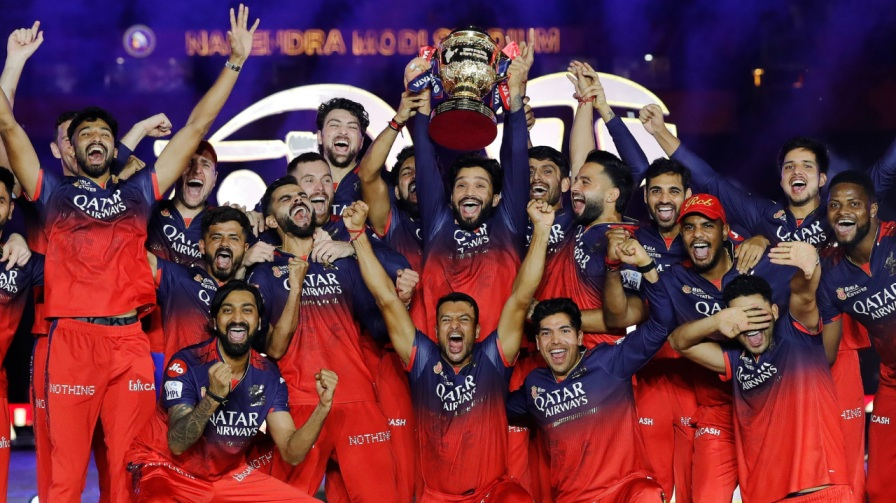 RCB IPL Trophy