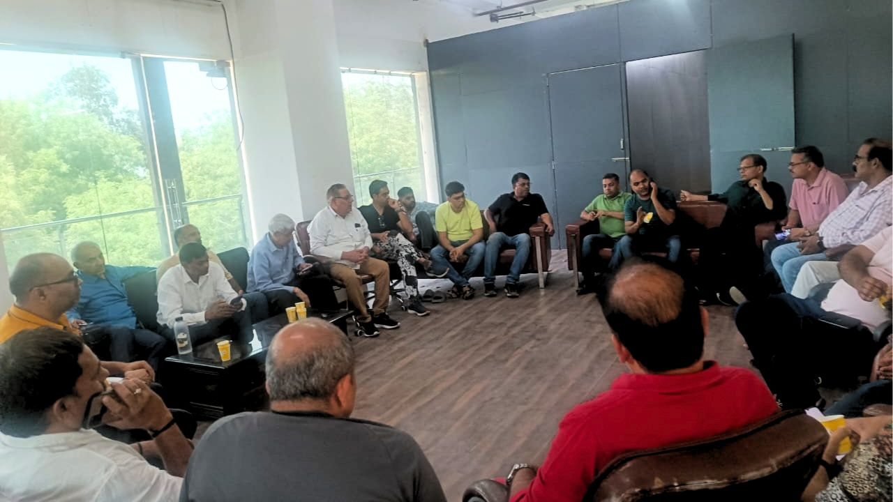 buyers with builder