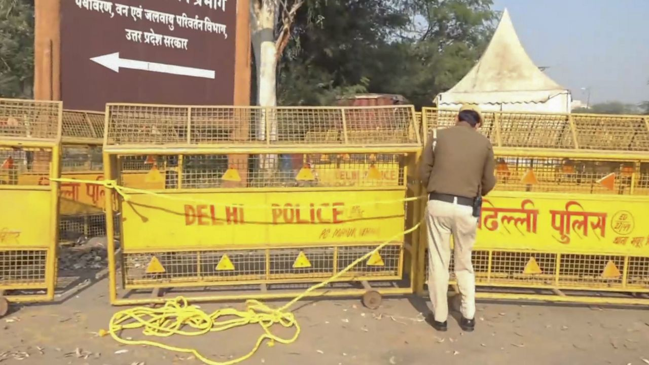Noida Delhi Border farmer Protest