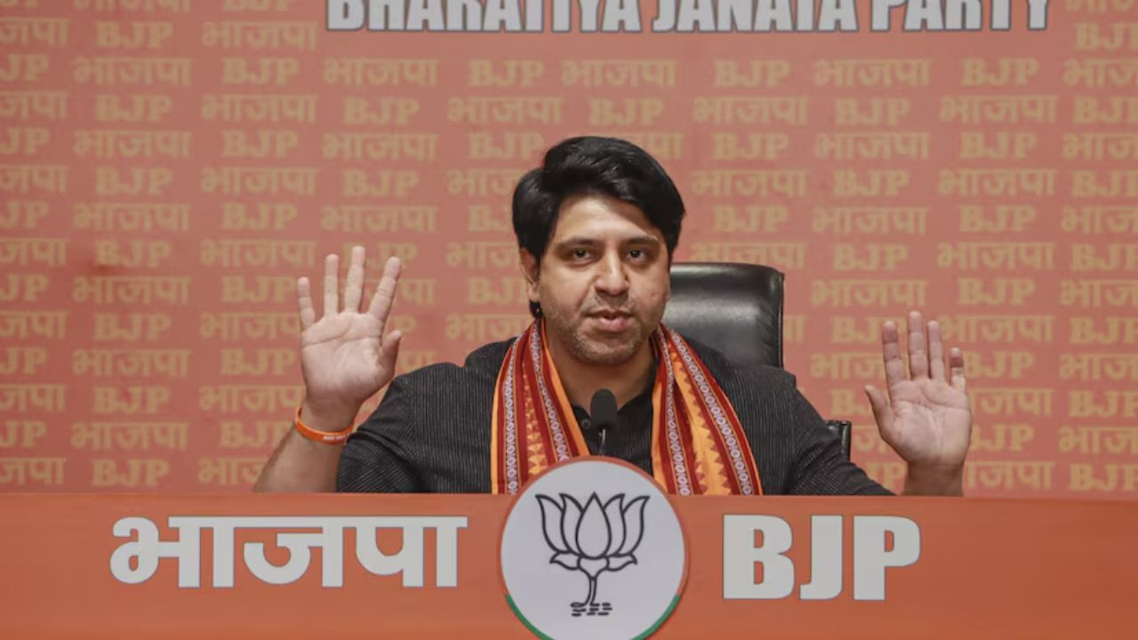 shehzad poonawalla