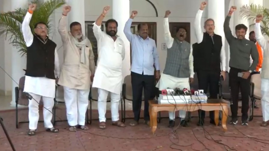 shivsena ubt mps