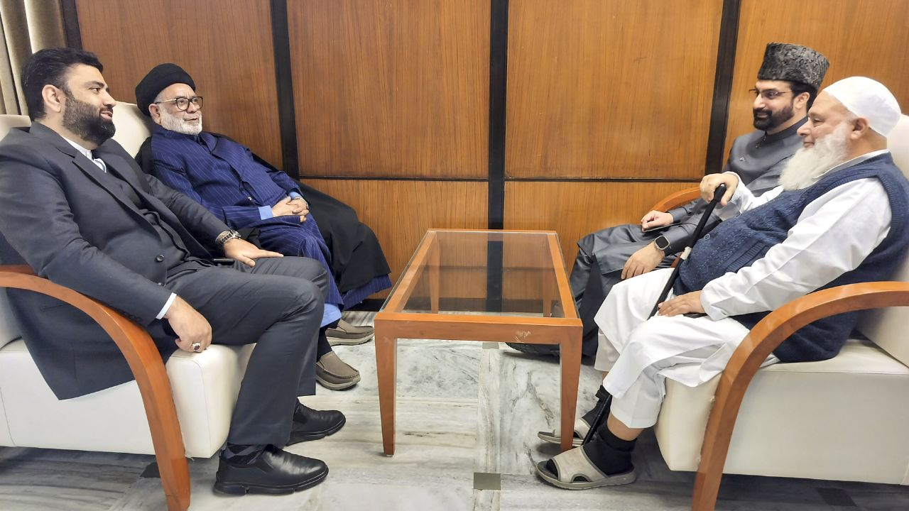 Mirwaiz Umar Farooq
