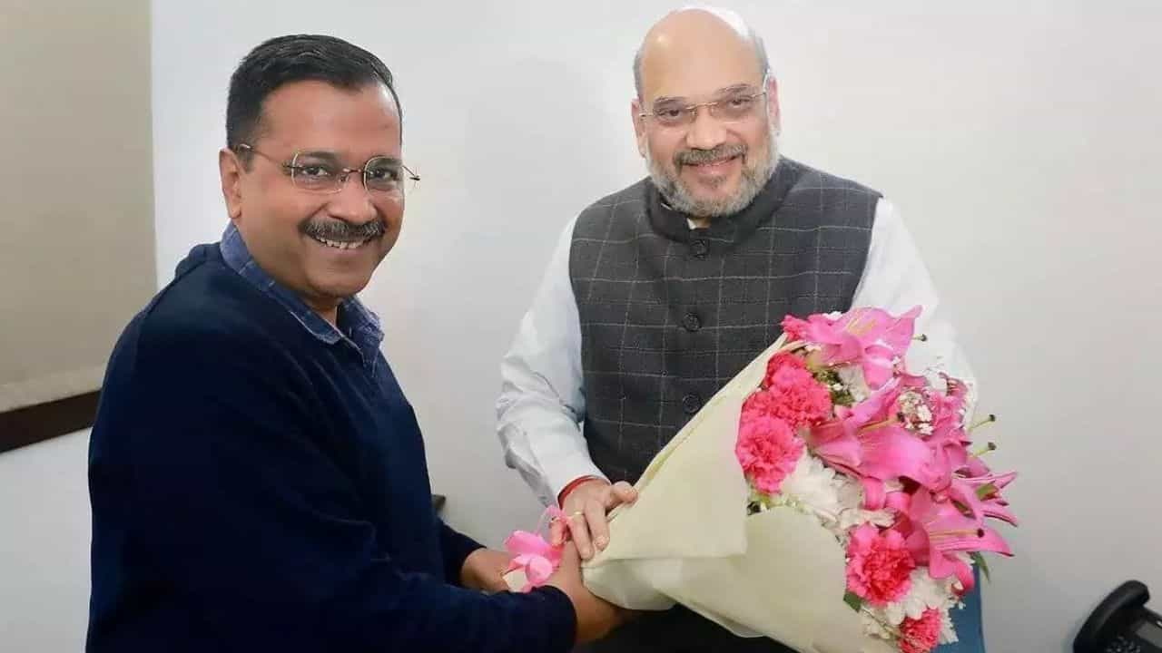 arvind kejriwal amit shah