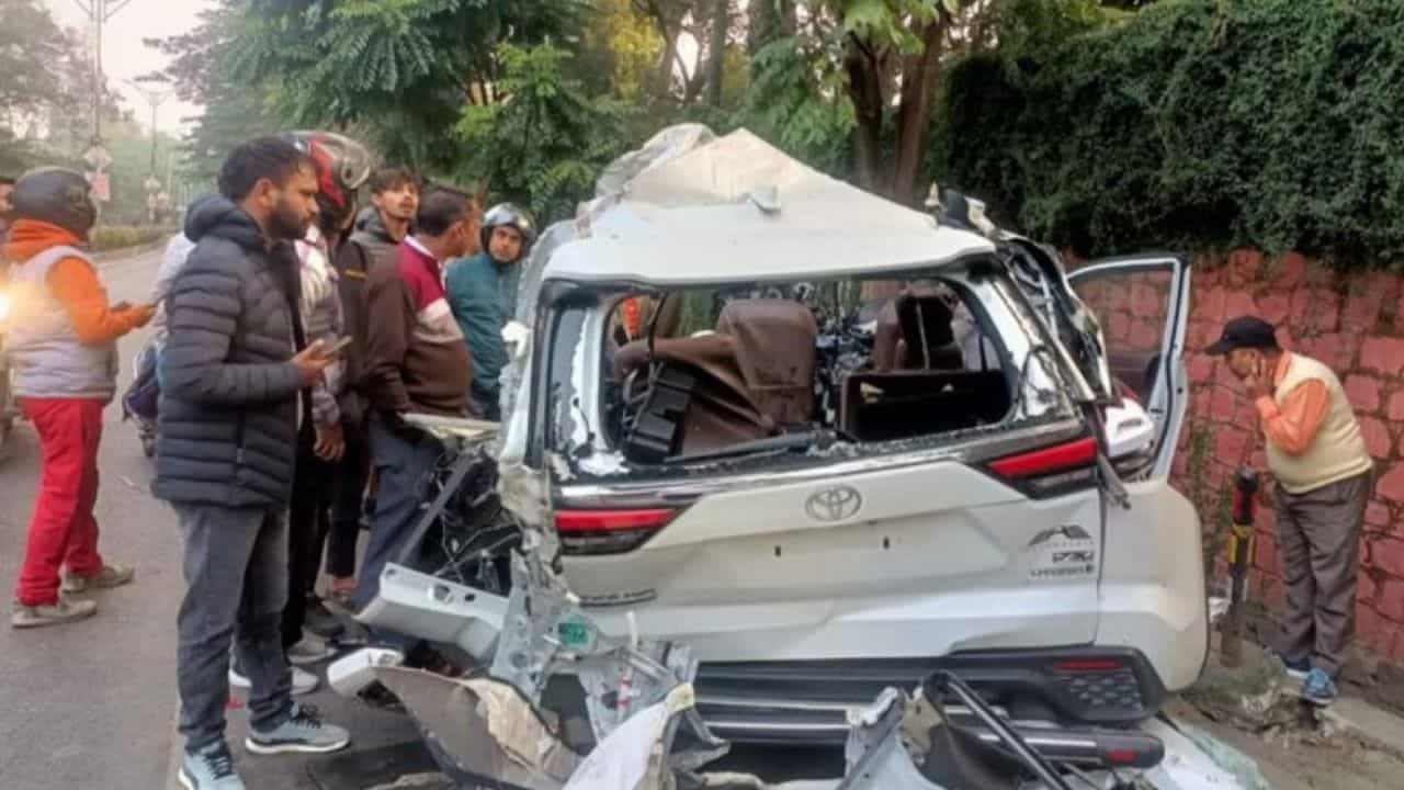 Dehradun Road Accident update, Dehradun Road Accident, Dehradun Accident update