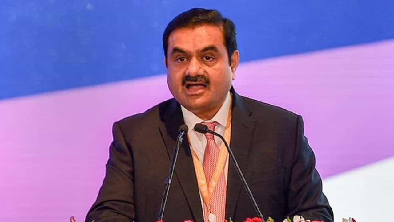 Gautam Adani : PTI