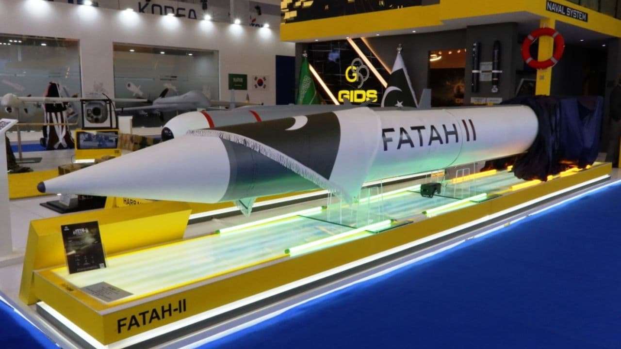 fatah-2 missile pakistan