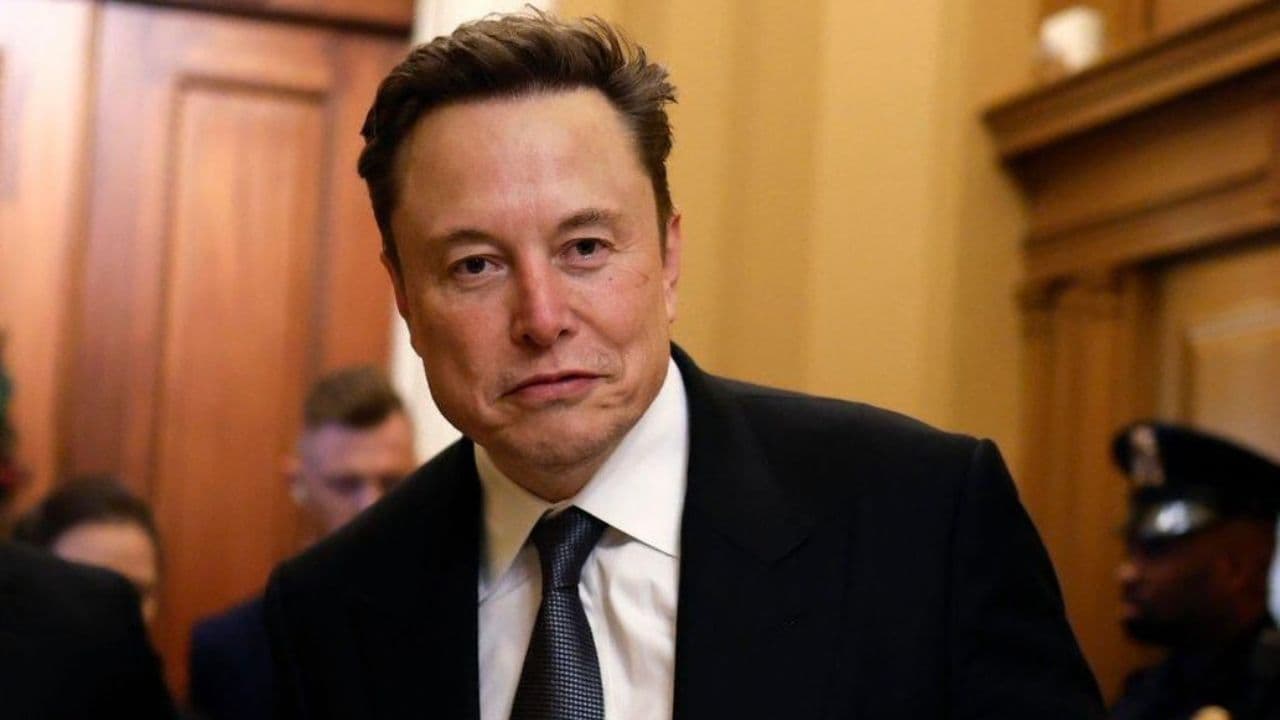 Elon Musk reacts on Sendil Palani