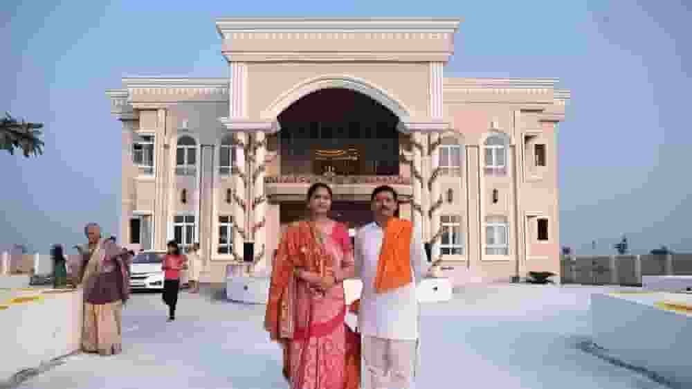 anurag singh chunar saroj sadan