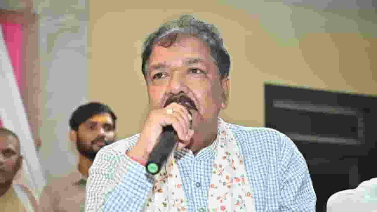 Minister Dr. Dilip Kumar Jaiswal