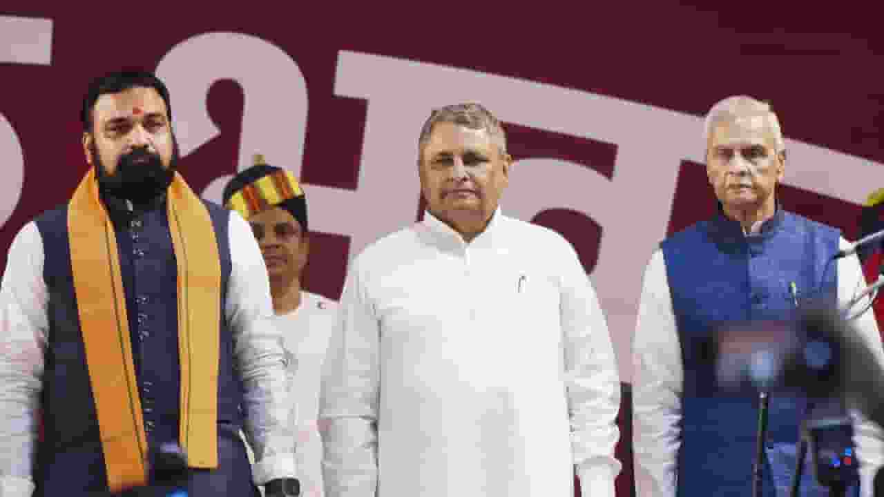 samrat choudhary with both deputy cm