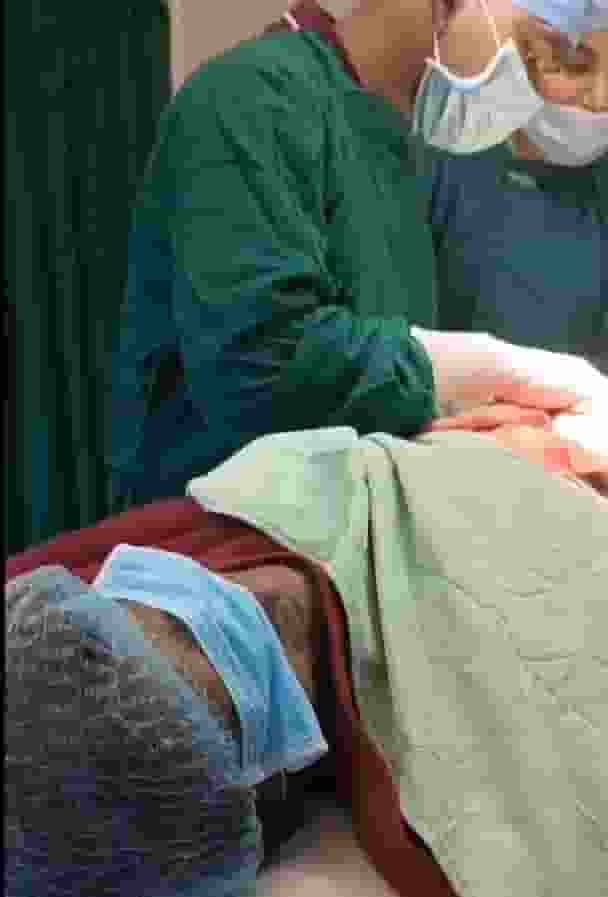  old man singing song during operation in Chhattisgarh 