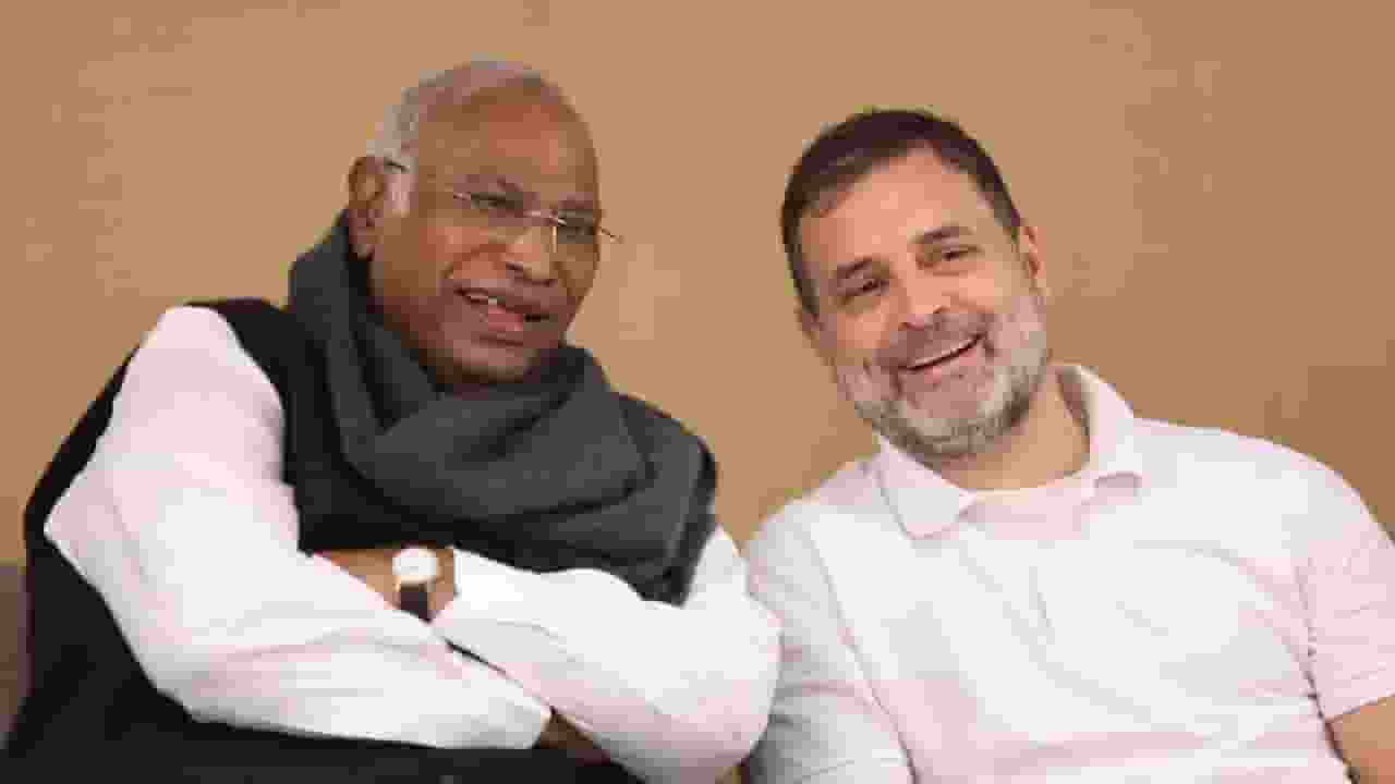 Mallikarjun Kharge And Rahul Gandhi