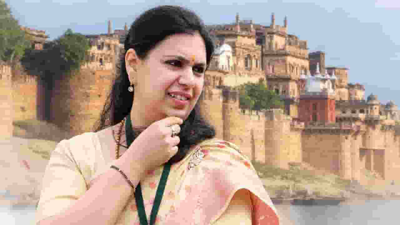 पूर्व IAS अधिकारी दिव्या मित्तल
