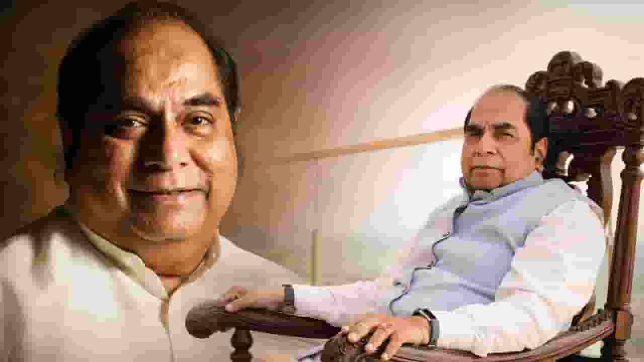 DY Patil Passes Away  