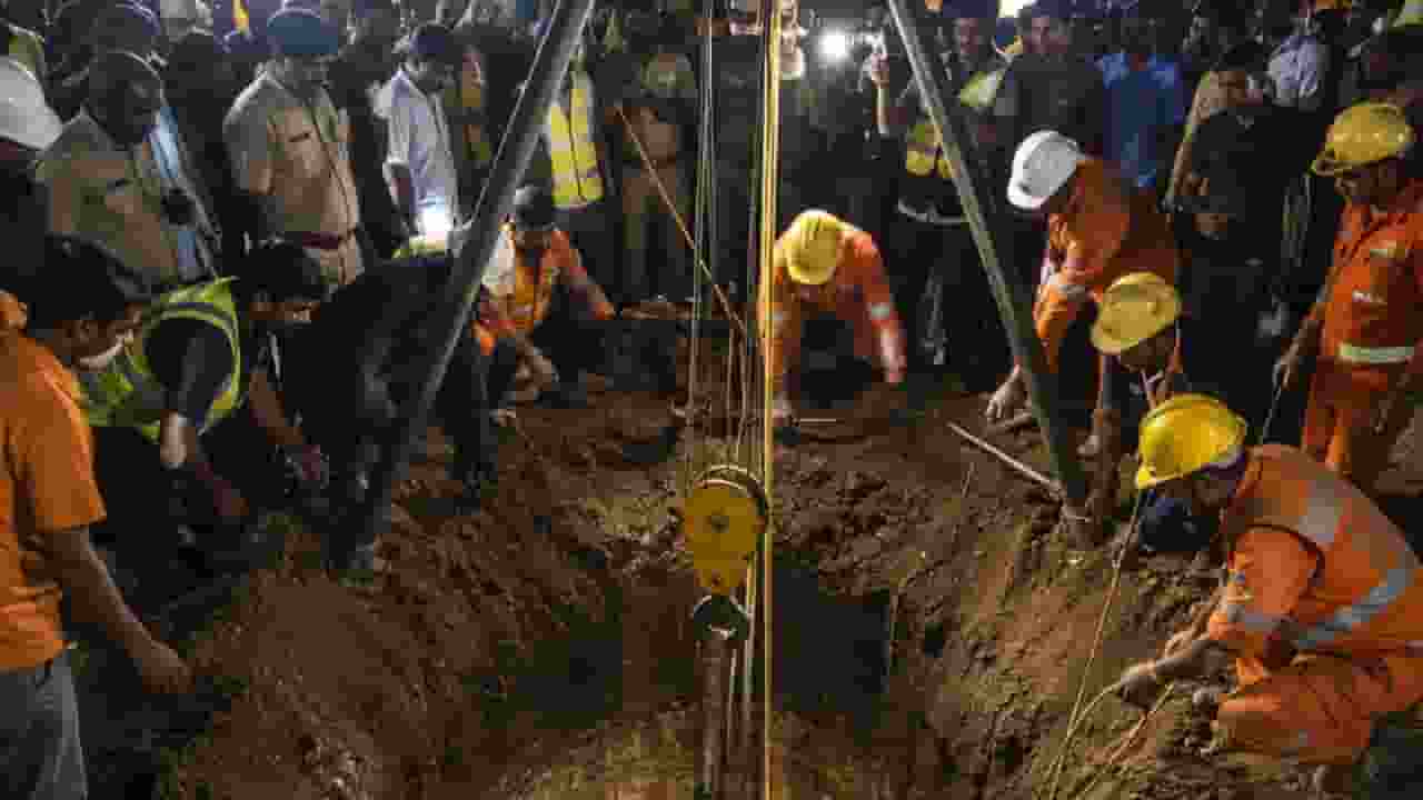 Bihar Gaya Borewell Rescue