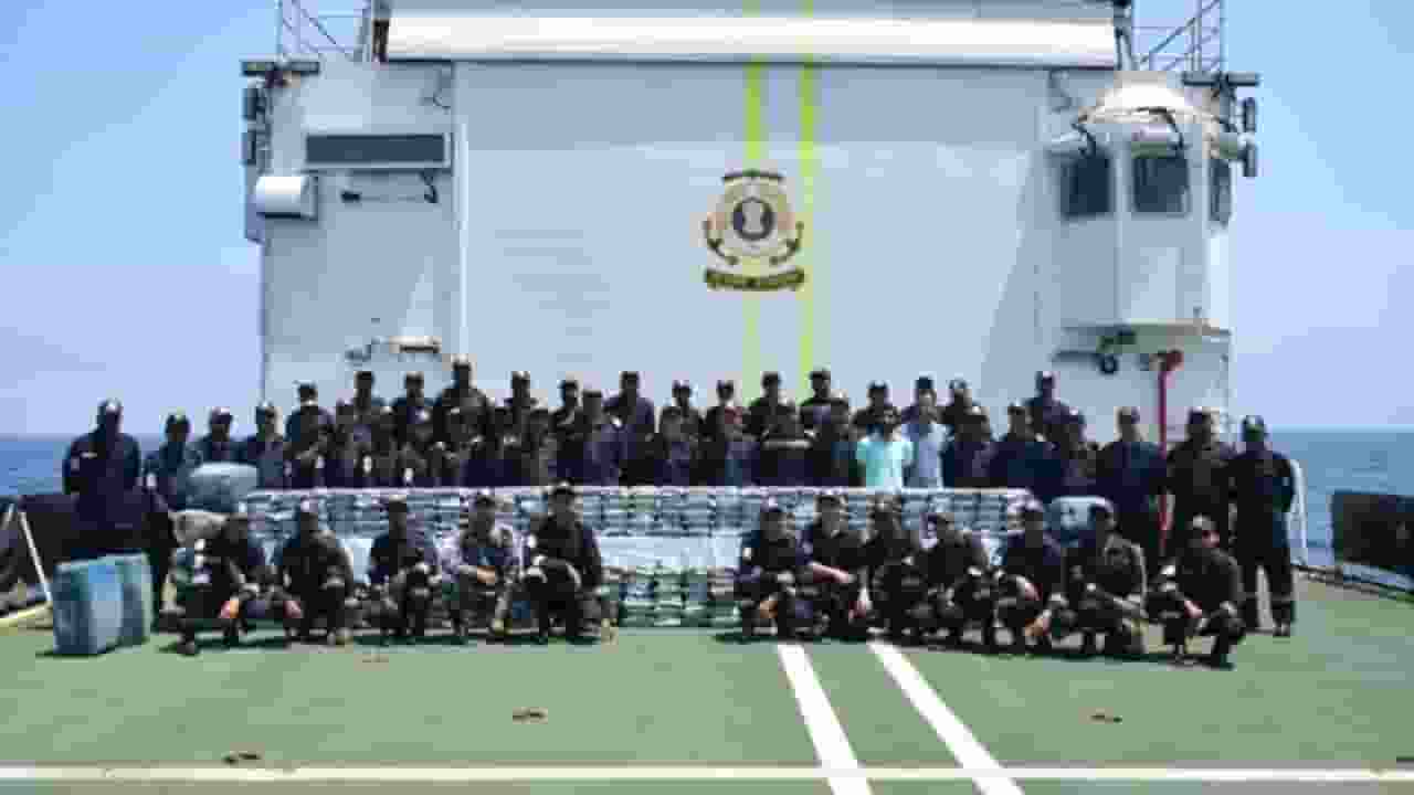 Coast Guard ATS seize 1,800 crore drugs