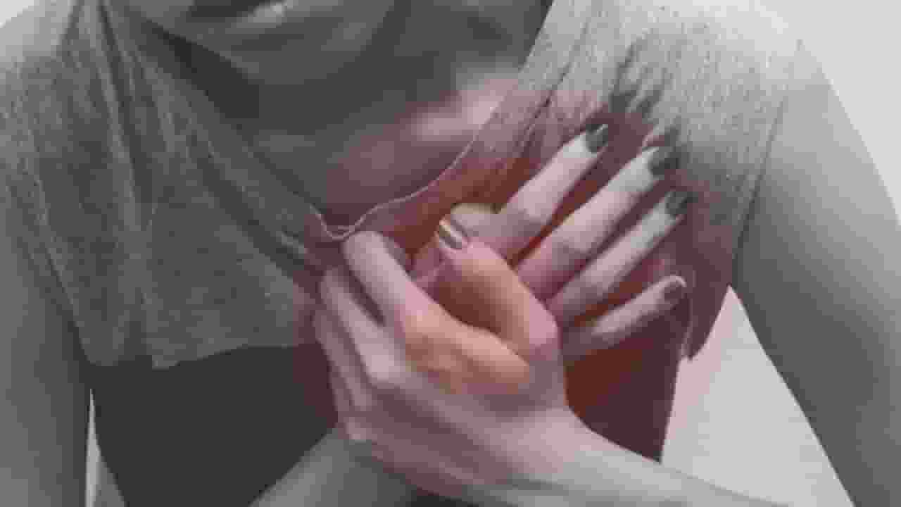 woman dies of heart attack while dancing