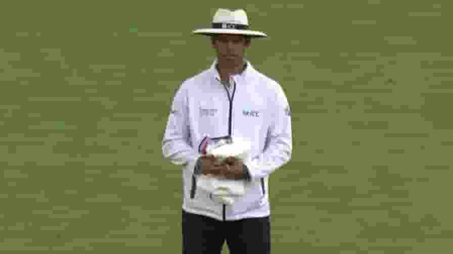 Kumar Dharmasena Umpire