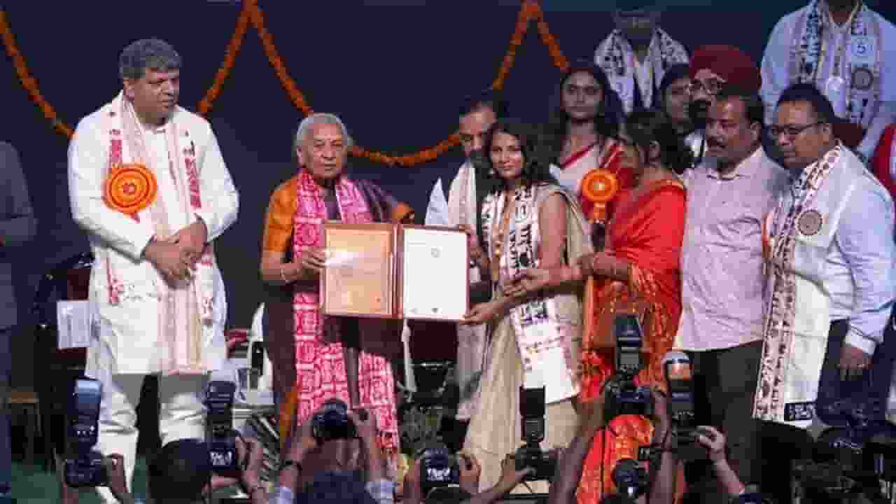 Governor anandiben patel