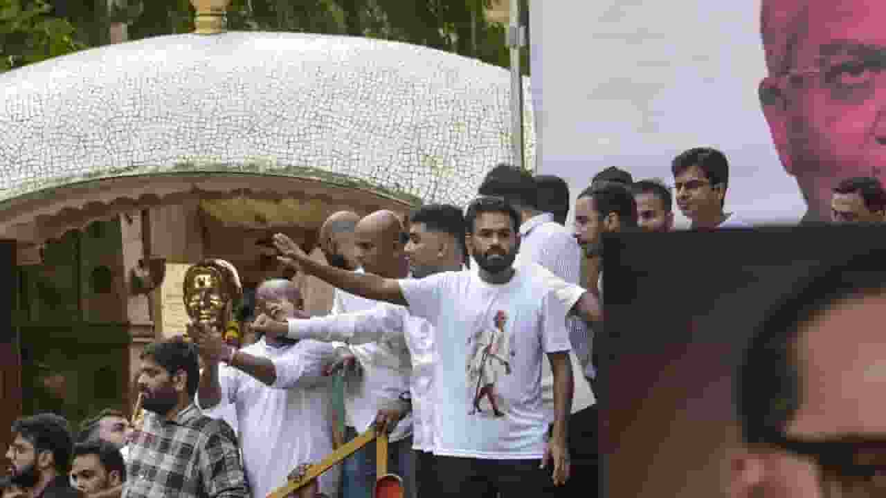 Shivaji Park Mumbai CJP Protest PTI