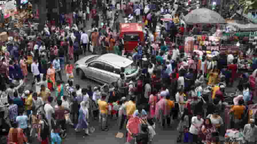 Crowd in New Market area Kolkata