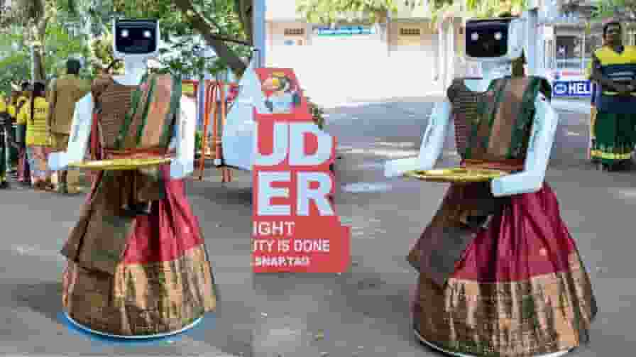 robot Tina at Coimbatore and Dharmapuri polling booth