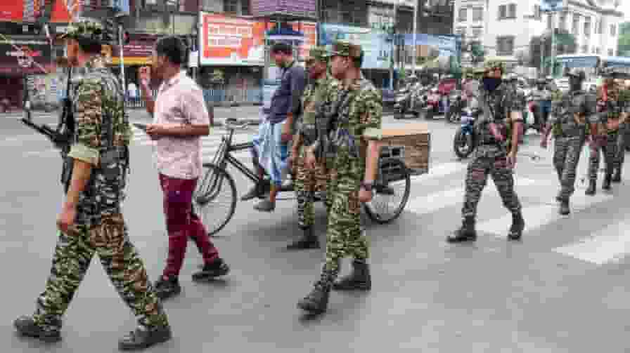 CAPF stopped people vote cast due to wear lungi