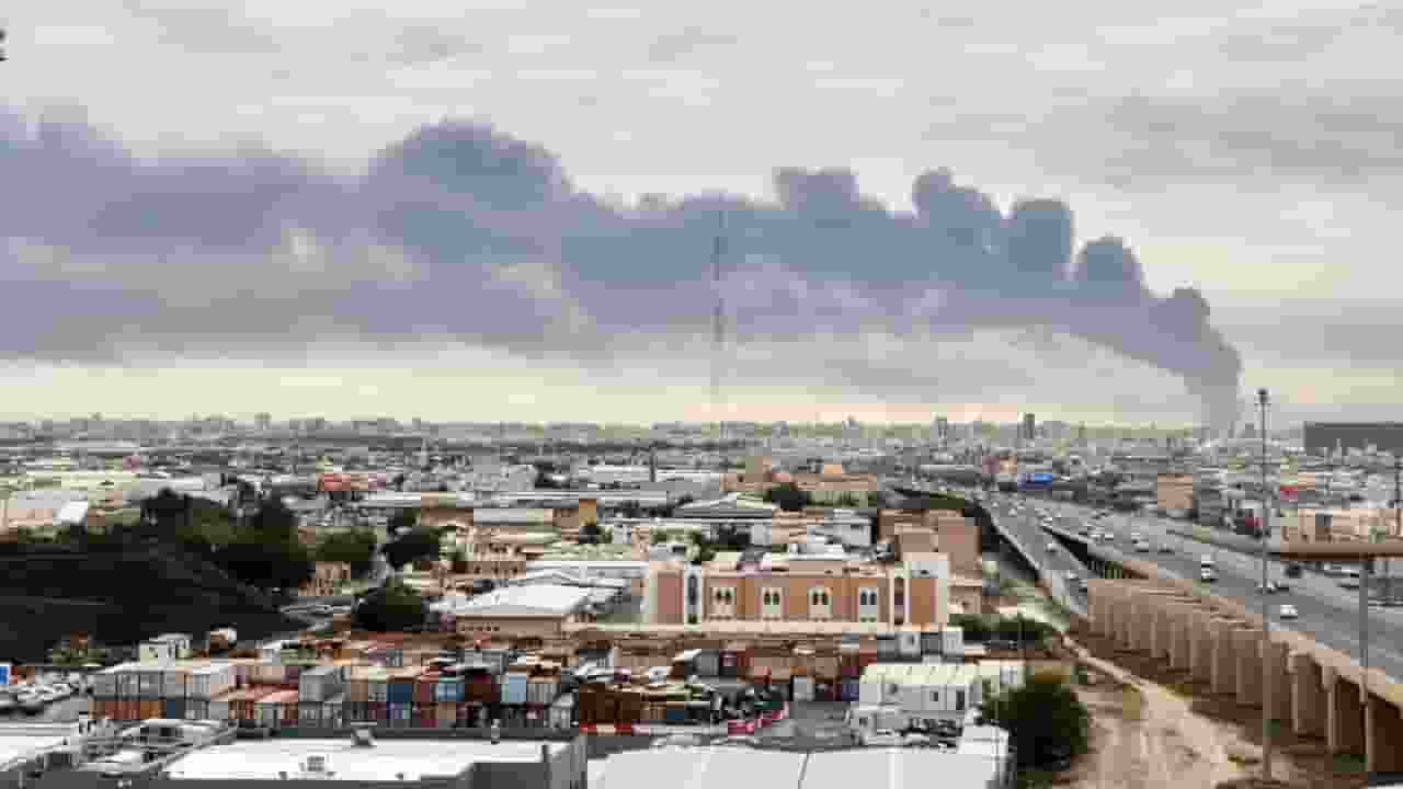Iran forces hits Bahrain and Kuwait