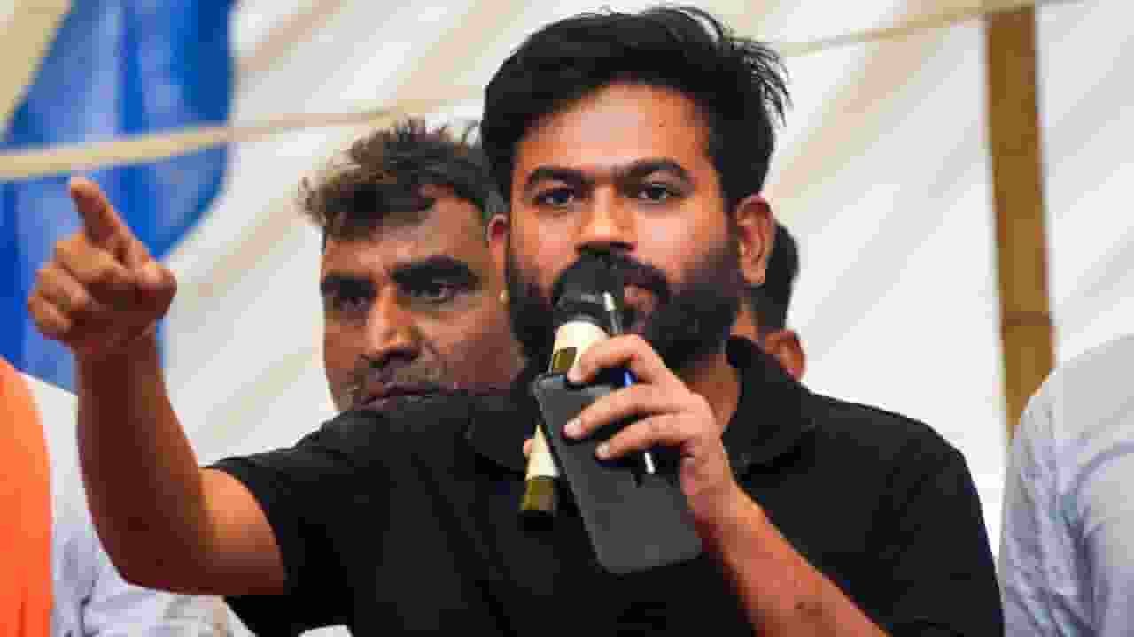 Abhijeet Dipke warns government on students harassed