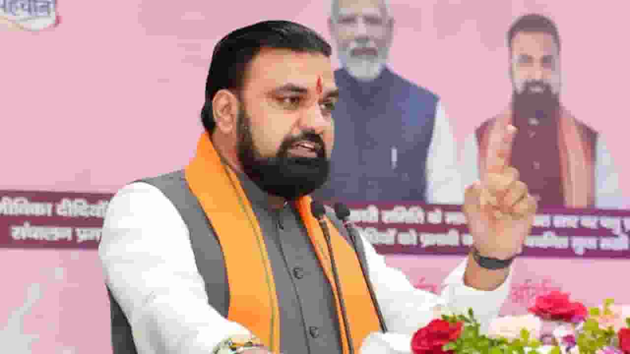 Bihar Student Protest BPSC TRE 4 exam to be held in single stage