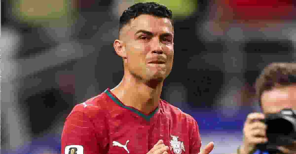 Cristiano Ronaldo crying