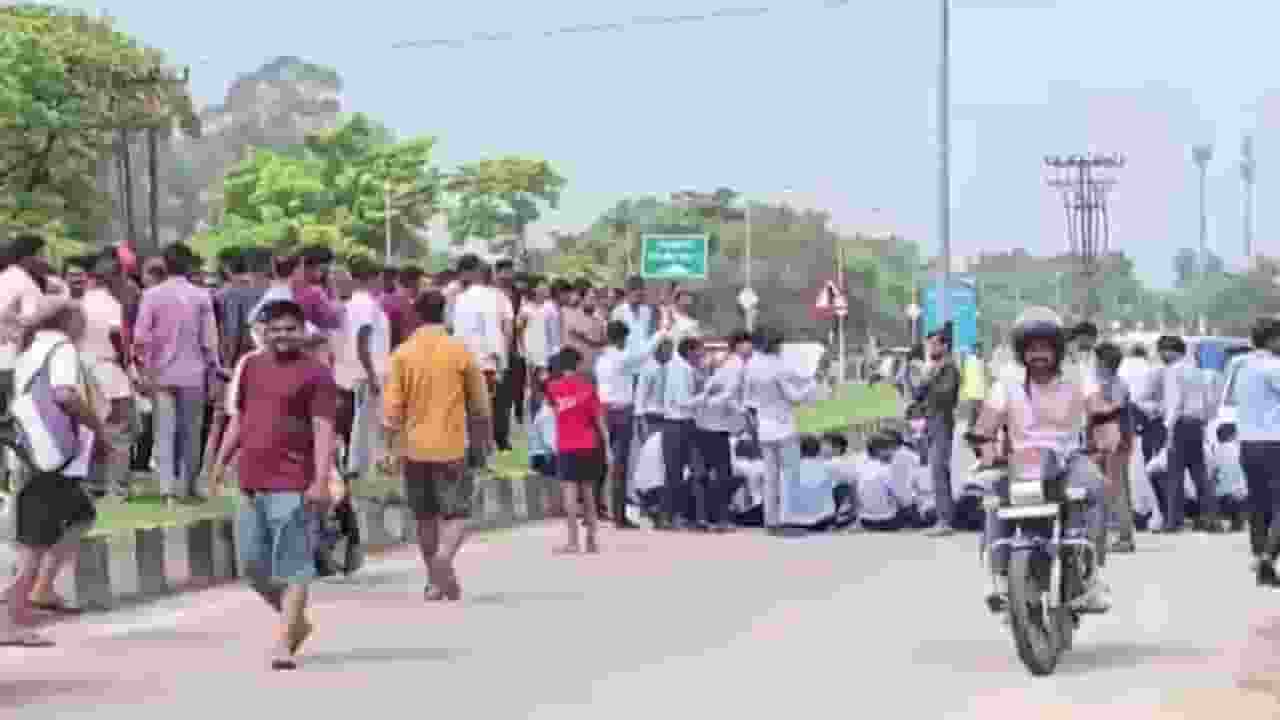 Lucknow student protest