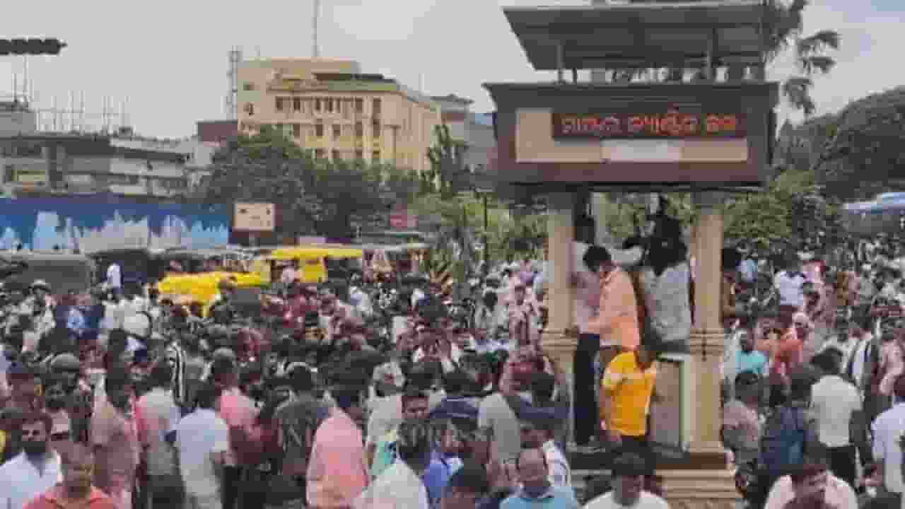 Odisha cab driver