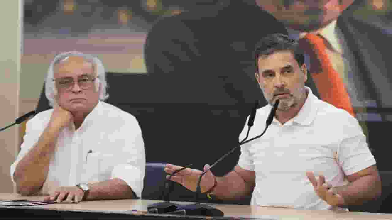 Congress senior leader Jairam Ramesh and Rahul Gandhi in a press conference