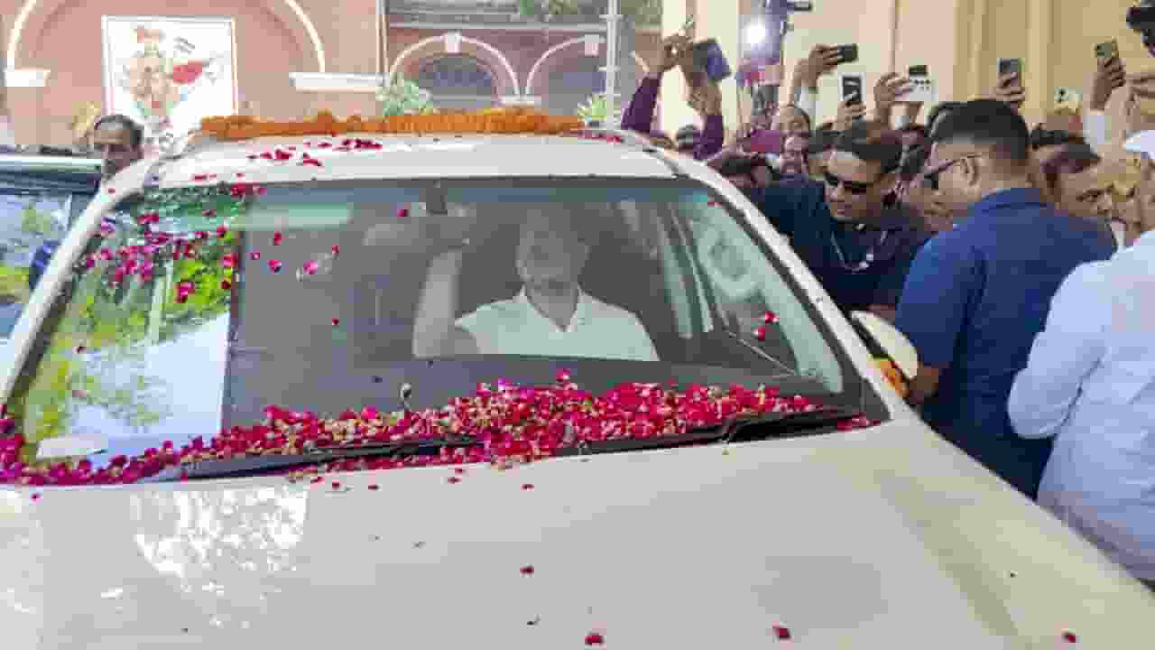 rahul gandhi in sultanpur
