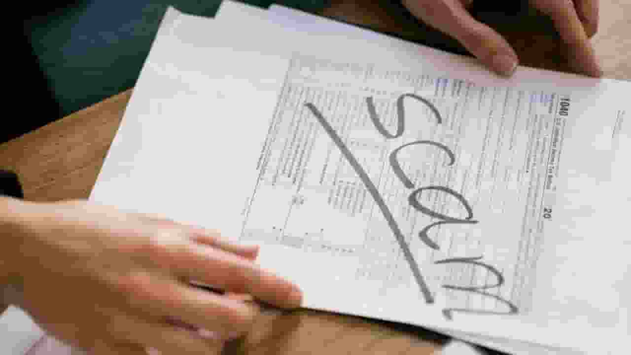 sambhal fake insurance policy fraud News